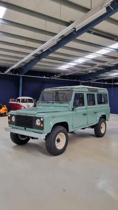 1988 Land Rover Defender