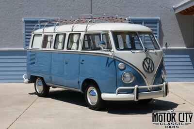 1970 Volkswagen Microbus Camper