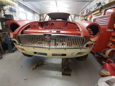 MGB GT  -  Stalled restoration project 1969 / 79