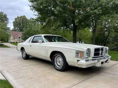 1979 Chrysler 300 Series