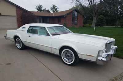 1975 Lincoln Continental