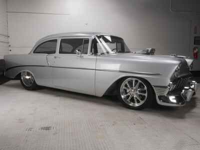 1956 Chevrolet Bel Air / 150 / 210