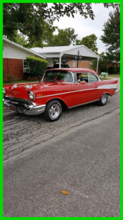 1957 Chevrolet Bel Air / 150 / 210 Classic 2dr Coupe