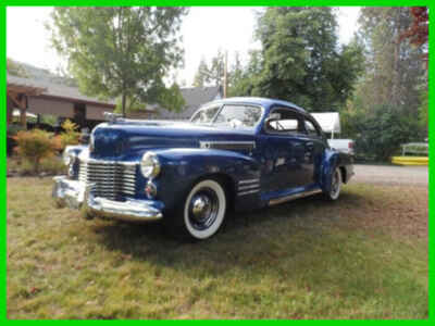 1941 Cadillac Series 61 Sedanette