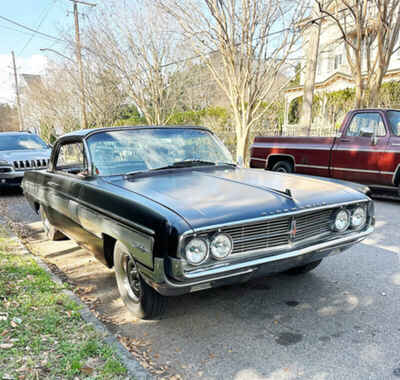 1962 Oldsmobile Starfire