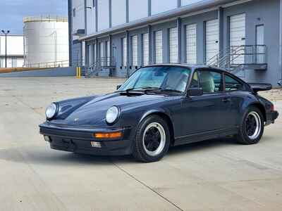 1988 Porsche 911 Carrera