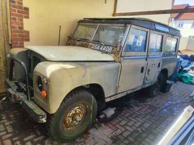 Land Rover Series 2A 1964 109 military station wagon Safari Roof