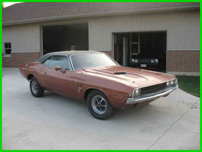 1970 Dodge Challenger RT / SE 2dr Coupe