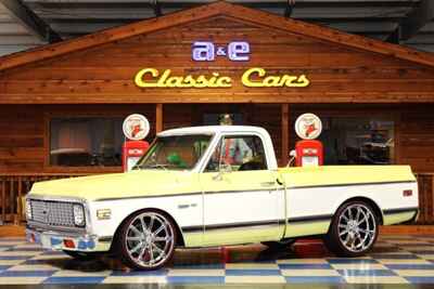 1972 Chevrolet C-10 Pickup Resto Mod