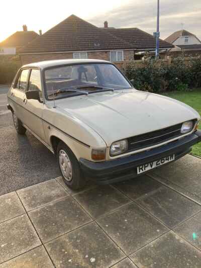 Classic Austin Allegro 1300 saloon