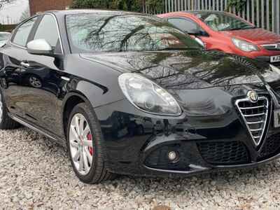 Alfa Romeo, GIULIETTA, Hatchback, 2012, Semi-Automatic, 1956 (cc)Diesel, 5 door