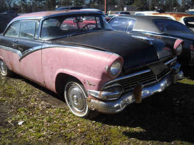 1956 Ford Fairlane Victoria