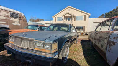 1976 Cadillac Seville 4-Door