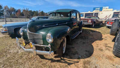 1940 Dodge D17 4-Door Sedan