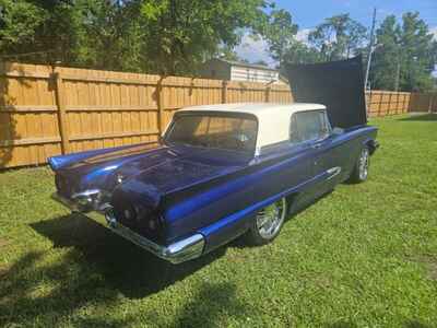 1959 Ford Thunderbird