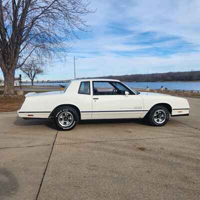 1984 Chevrolet Monte Carlo Sport SS