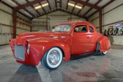 1939 Ford Custom