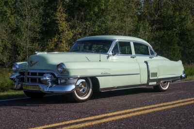 1953 Cadillac Series 60 Sedan