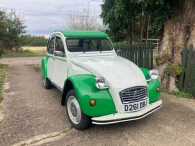 1987 Citroen 2CV Bamboo Dolly Green & White