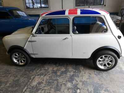 MK1 Classic Mini 998cc South Africa import very solid!