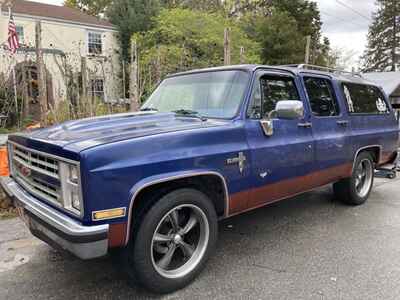 1987 Chevrolet Suburban Silverado