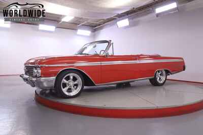 1962 Ford Galaxie Sunliner Convertible